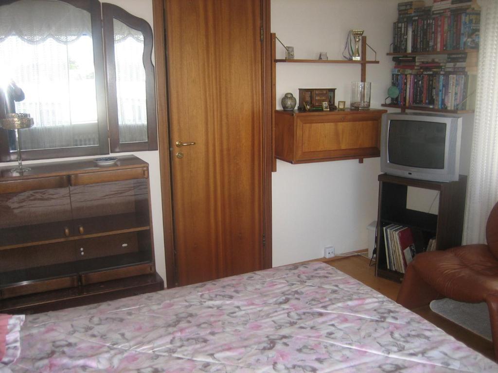 Guesthouse Bina Reiquiavique Quarto foto